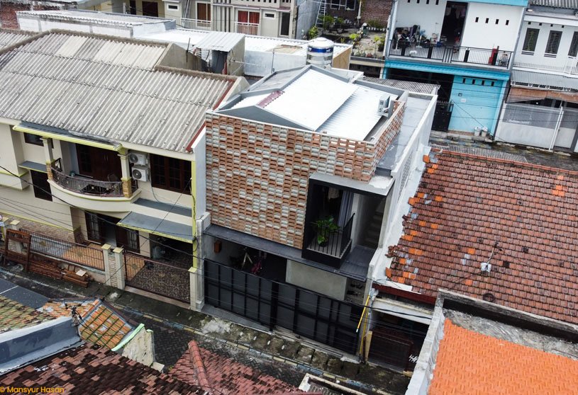 6 X 8 House | Andyrahman Architect