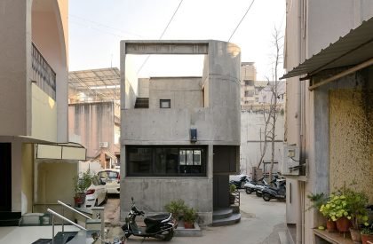 A modest house in ‘pol’ neighbourhood | Inpractice
