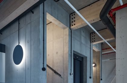 Kloboucká lesní Headquarters | Mjölk architekti