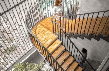 Multiple Space Complex House | Story Architecture