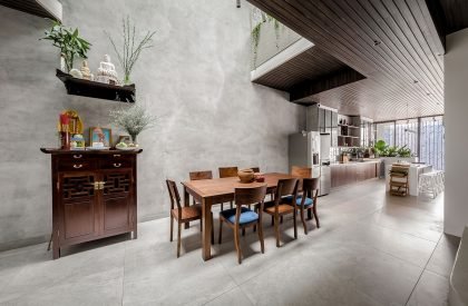 Multiple Space Complex House | Story Architecture