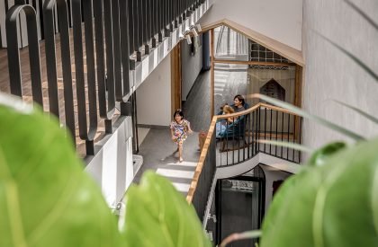 Multiple Space Complex House | Story Architecture