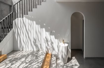 Multiple Space Complex House | Story Architecture