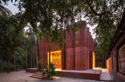 Shah Muhammad Mohshin Khan Mausoleum (Dargah) | Sthapotik