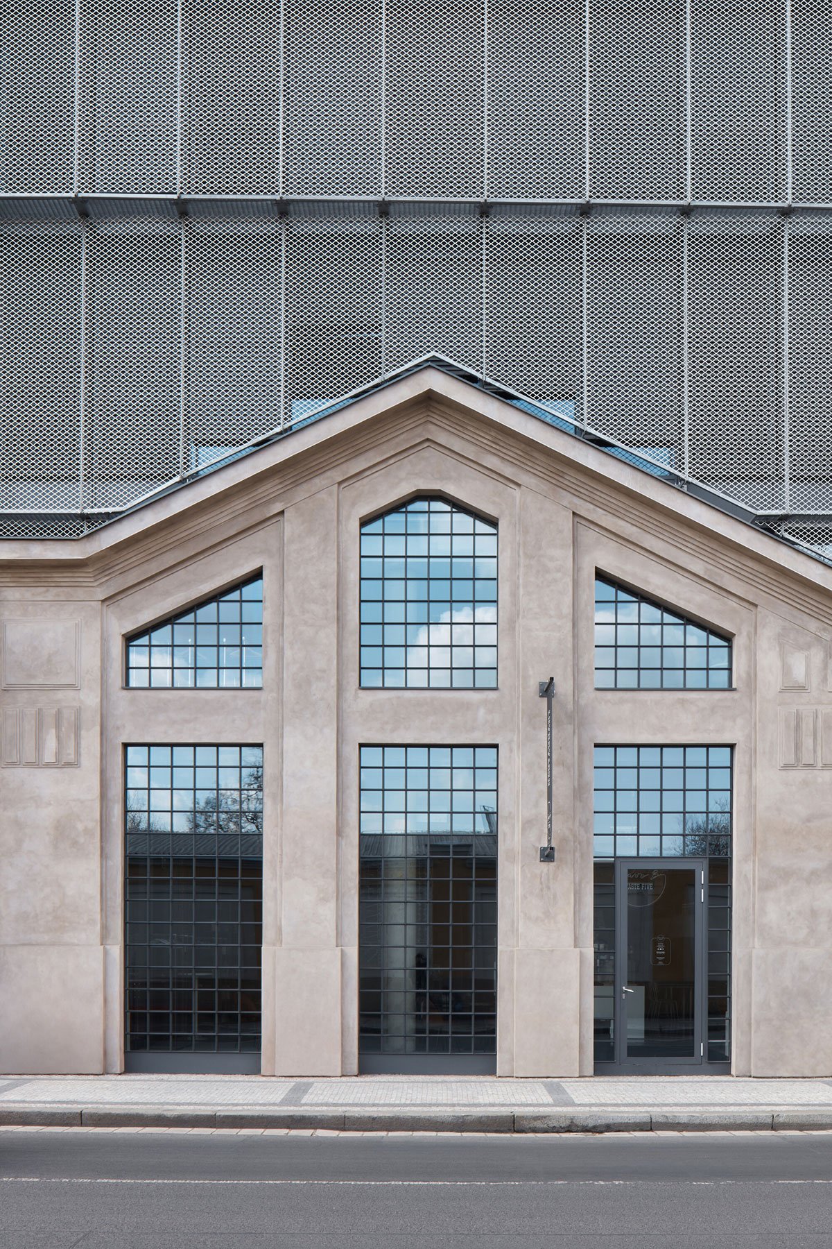 Five | Qarta Architektura