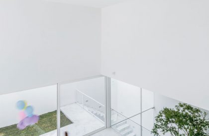 The Cave | COTAPAREDES Arquitectos