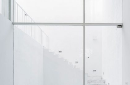 The Cave | COTAPAREDES Arquitectos