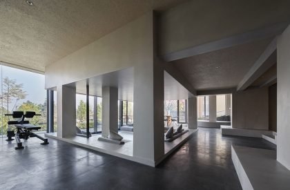 House Rooted in the Soil | KiKi ARCHi
