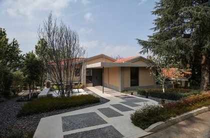 House Rooted in the Soil | KiKi ARCHi