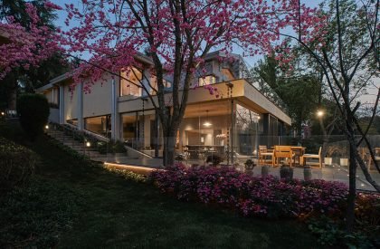 House Rooted in the Soil | KiKi ARCHi