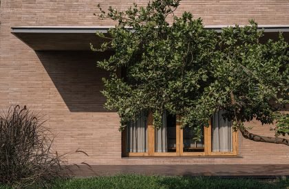 Jungalow 2 | Neogenesis + Studio261