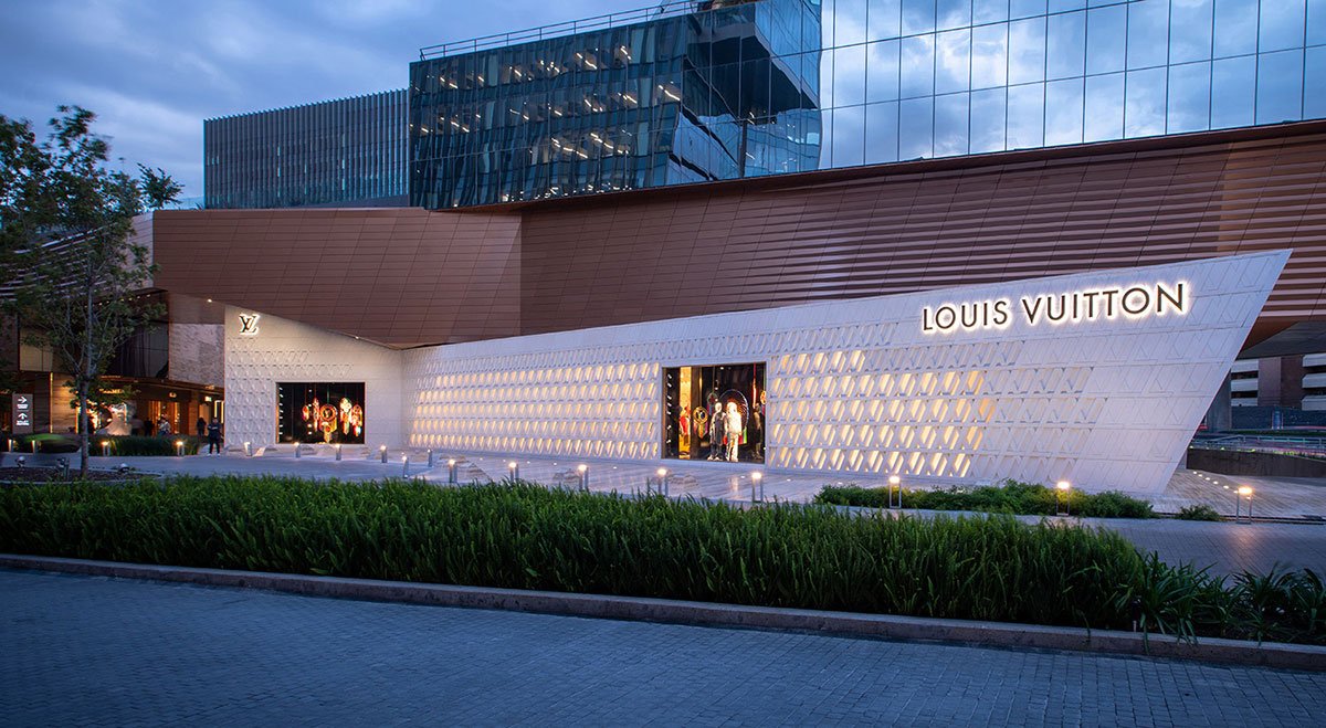 LV Artz | Materia + Louis Vuitton Malletier