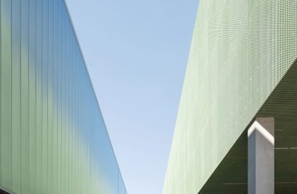 MEETT | OMA + TAA (Taillandier Architectes Associés) + ppa architectures