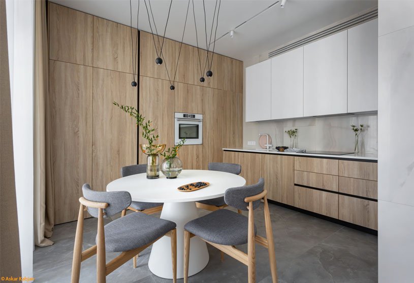 Minimalist apartment with a colour splash | Alexander Tischler