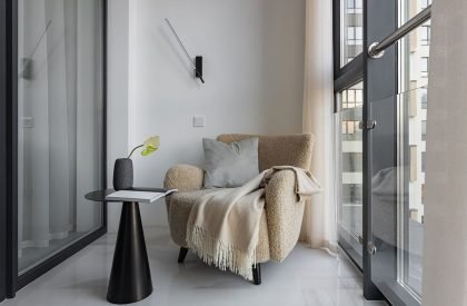 Minimalist apartment with a colour splash | Alexander Tischler