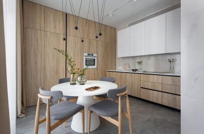 Minimalist apartment with a colour splash | Alexander Tischler
