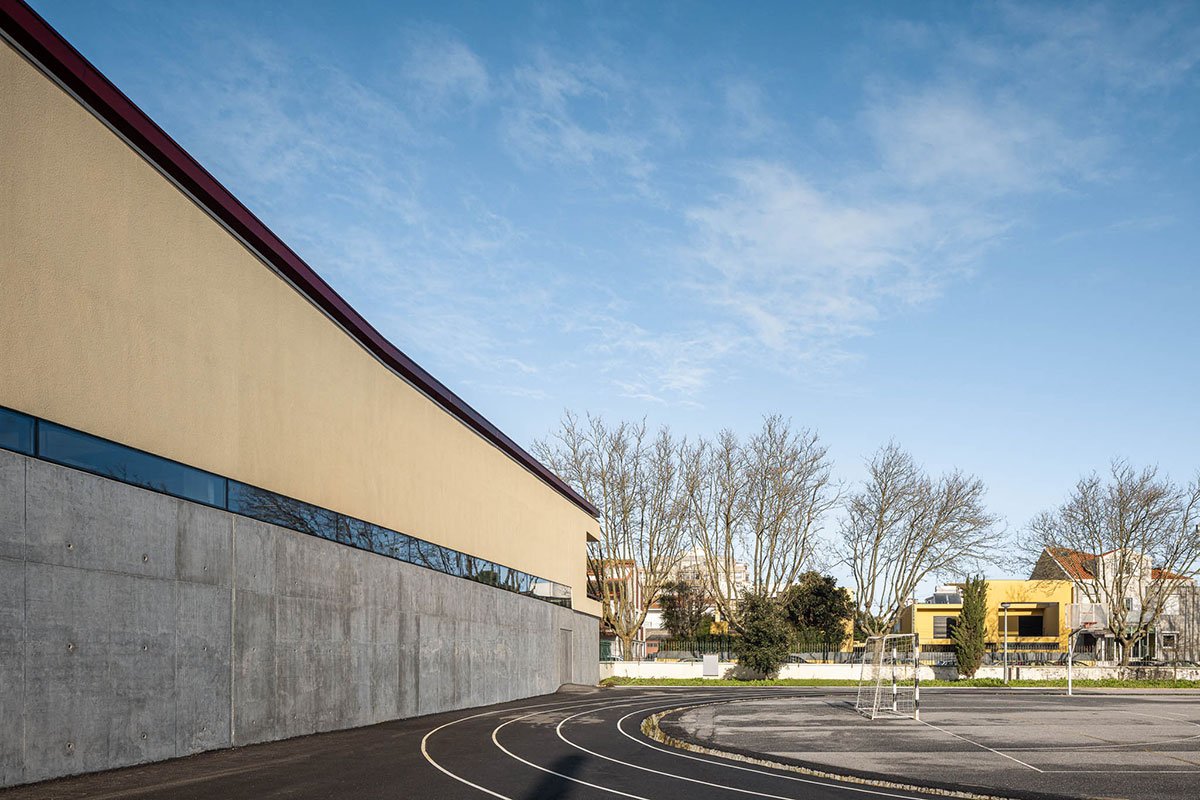Pavilhão Desportivo da Escola Secundária Eça de Queirós | Oval