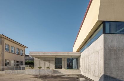 Pavilhão Desportivo da Escola Secundária Eça de Queirós | Oval
