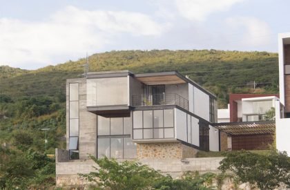 QR House | Apaloosa Estudio de Arquitectura y Diseño