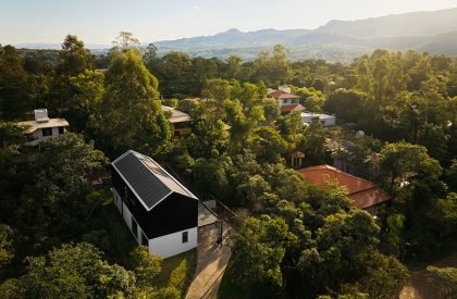 Casa Maenduaba | BIRI + Brener Lacerda