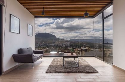 QR House | Apaloosa Estudio de Arquitectura y Diseño