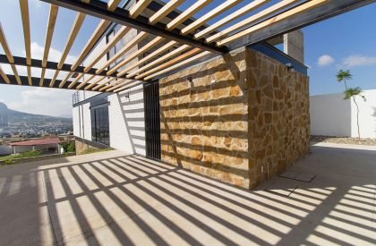 QR House | Apaloosa Estudio de Arquitectura y Diseño
