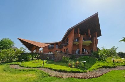 Mountain Dust | Architect Mahesh Naik