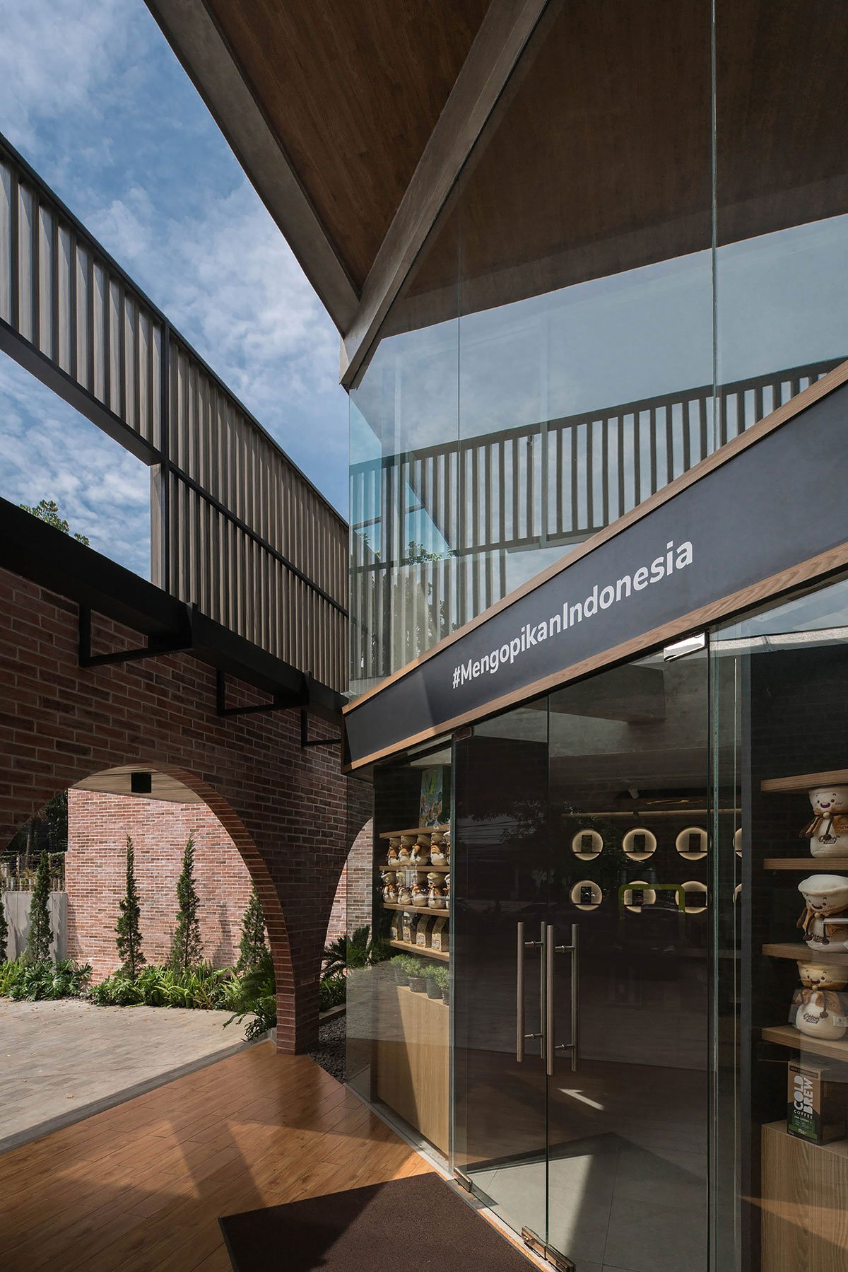 Otten Coffee Experience | Realrich Architecture Workshop