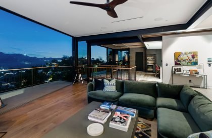 T house | ANX / Aaron Neubert Architects