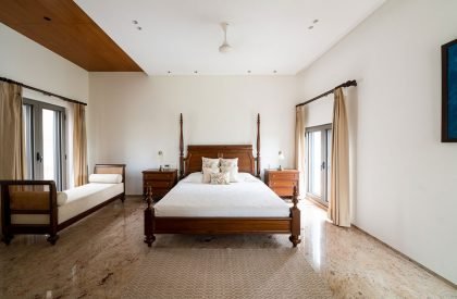 Residence 414 | Charged Voids