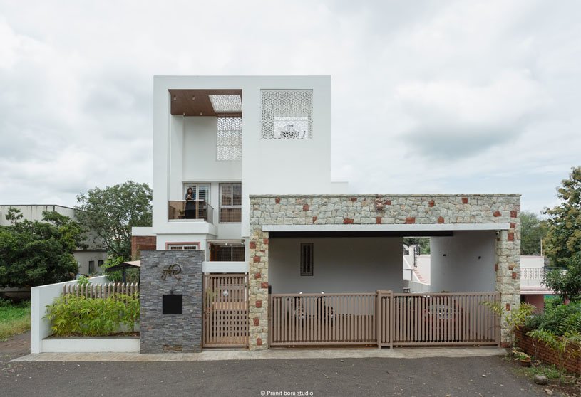 Sharvari | Mayur Gandhi and Associates