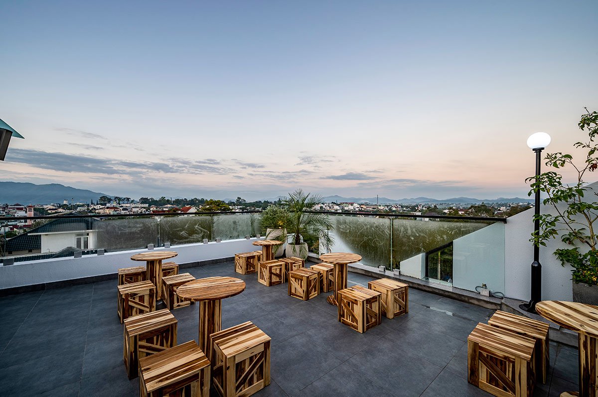 Zenta House Coffee | CONN Design