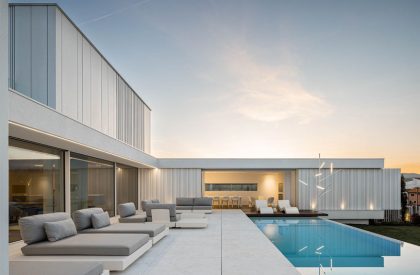 Riscowhite | Risco Singular – Arquitectura, Lda