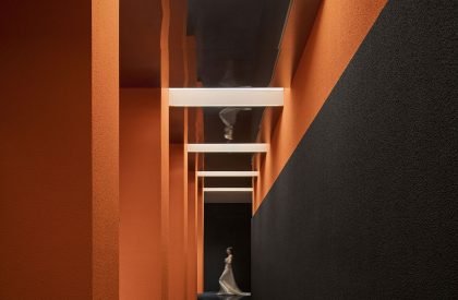 LE'PRECIOUS | Salone Del Salon