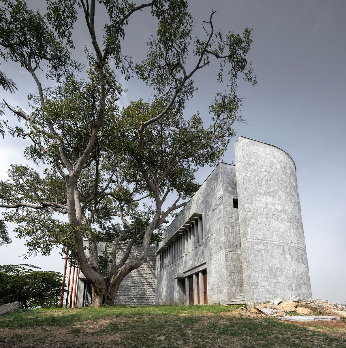 One Tree Hill | Samira Rathod Design Atelier