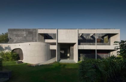 Stripped Mobius | Matharoo Associates