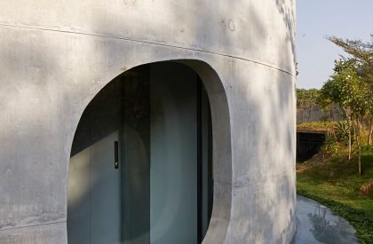 Stripped Mobius | Matharoo Associates