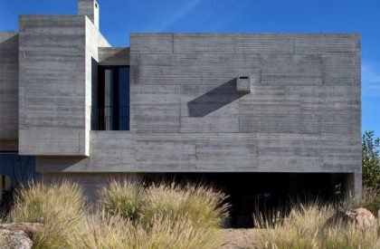 HMZ House | Lucio Muniain et al