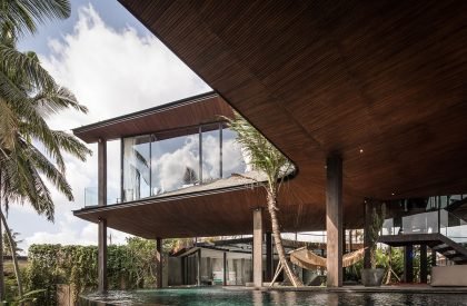 Butterfly House | Alexis Dornier