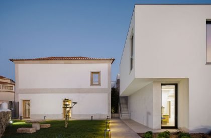NR Pharmacy | Esquissos – Arquitectura e Consultoria