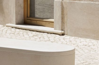 NR Pharmacy | Esquissos – Arquitectura e Consultoria