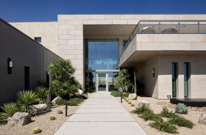 Sunset Summit Residence | Cushing Terrell