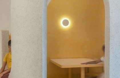 Table Tales Restaurant | Saransh