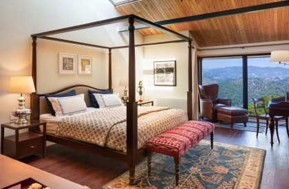 The Villa in the Woods | Studio Lotus