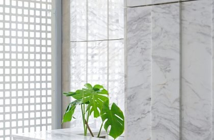 Veiled Building | KUN Studio