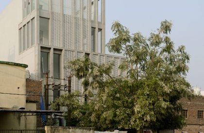 Veiled Building | KUN Studio