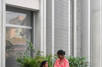 Veiled Building | KUN Studio