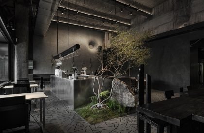 Wild Back | Pig Design