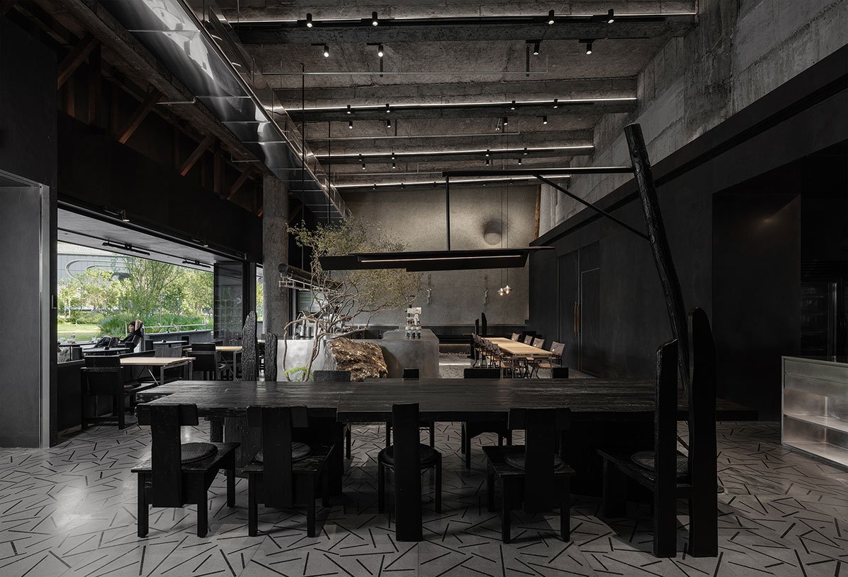 Wild Back | Pig Design