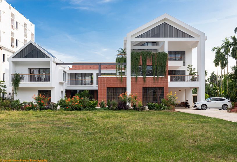 Jol Angina | 3 Points Consultant